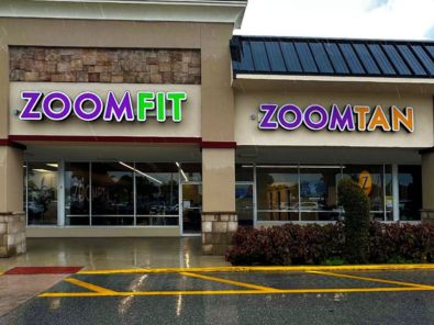 Zoom Tan storefront