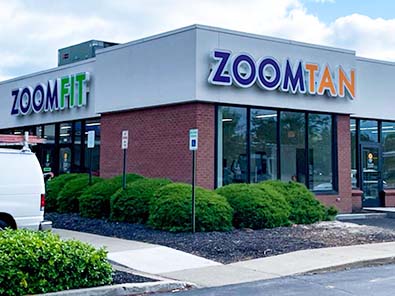 Zoom Tan storefront