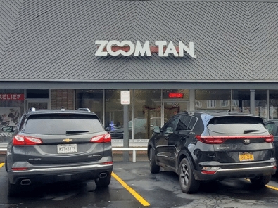 Zoom Tan storefront