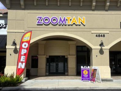 Zoom Tan storefront