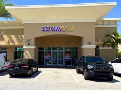 Zoom Tan storefront